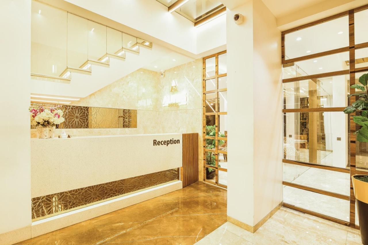 Hotel Auris & Banquets, Mumbai International Airport Dış mekan fotoğraf