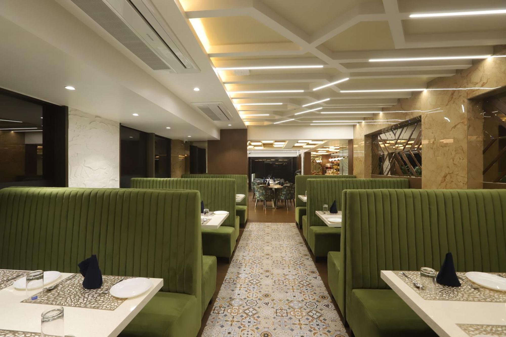 Hotel Auris & Banquets, Mumbai International Airport Dış mekan fotoğraf