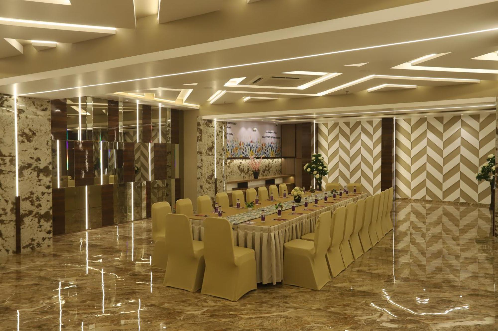 Hotel Auris & Banquets, Mumbai International Airport Dış mekan fotoğraf